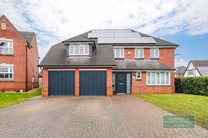 5 Bedroom Detached House For Sale In Maple Drive, Sudbrooke, Lincoln, LN2