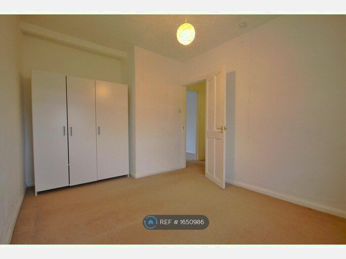 1 Bedroom Flat To Rent In West Road, London, E15