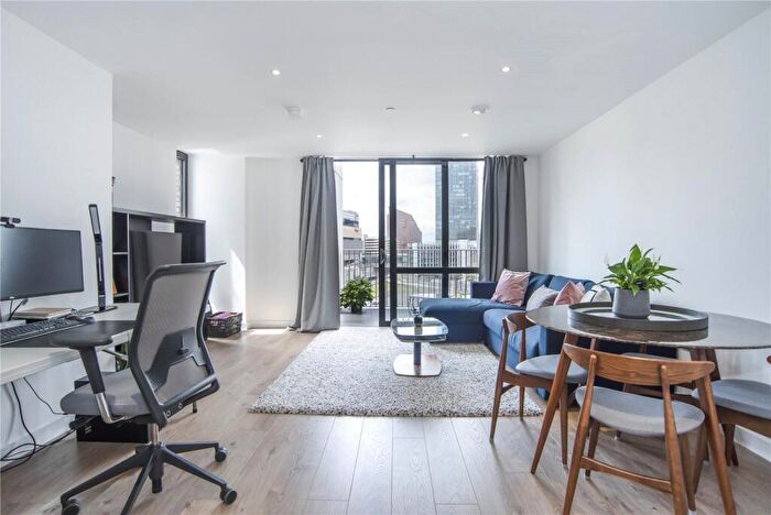 1 Bedroom Apartment To Rent In Forrester Way, London, E15