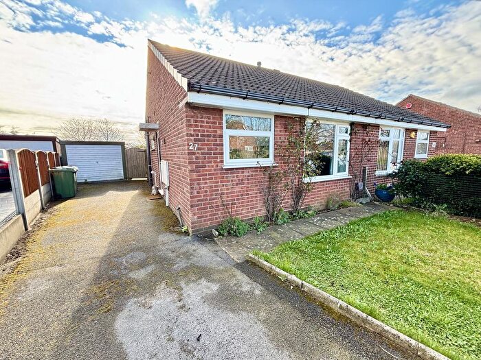 2 Bedroom Semi Detached Bungalow For Sale In Gilling Avenue, Garforth, Leeds, LS25