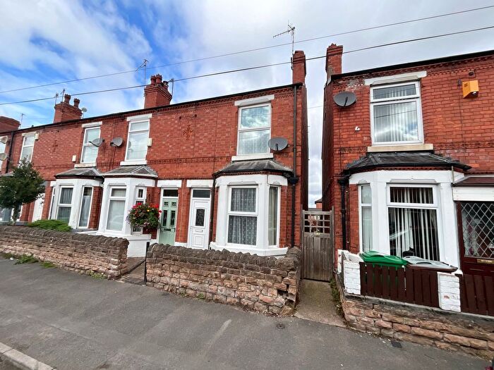 3 Bedroom End Terrace House For Sale In Logan Street, Nottingham, NG6