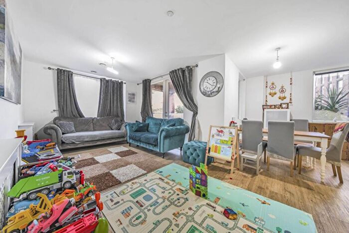 2 Bedroom Flat To Rent In Gayton Road, Harrow On The Hill, Harrow, HA1