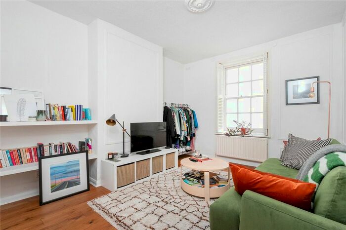 1 Bedroom Flat To Rent In Enfield Cloisters, Fanshaw Street, London, N1