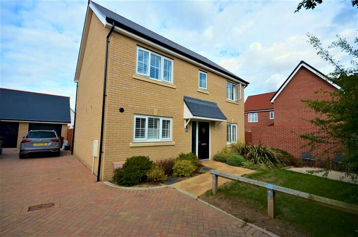 4 Bedroom Detached House For Sale In Radcliffe Way, Great Leighs, Chelmsford, CM3