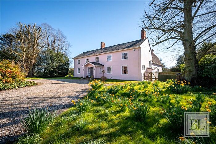 5 Bedroom Detached House For Sale In Clacton Road, Frating, Colchester, CO7