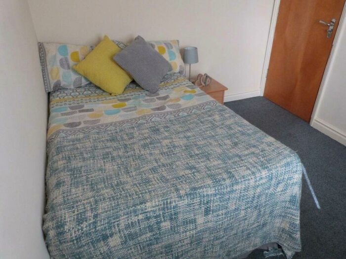 9 Bedroom House To Rent In St Helens Road, Ormskirk, L39