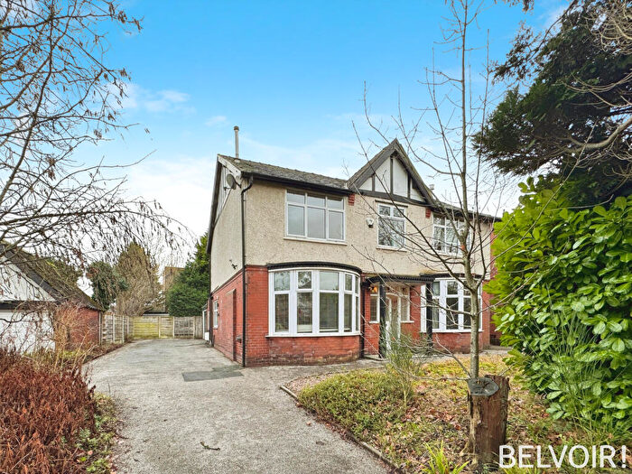 4 Bedroom Detached House For Sale In Green Lane, Bolton, BL3