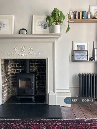 2 Bedroom Maisonette To Rent In Bazely Street, London, E14