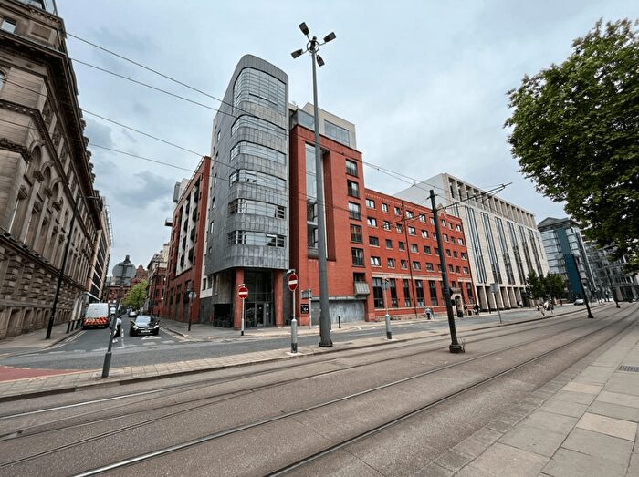2 Bedroom Flat To Rent In Mercury Building, Aytoun Street, Manchester, M1