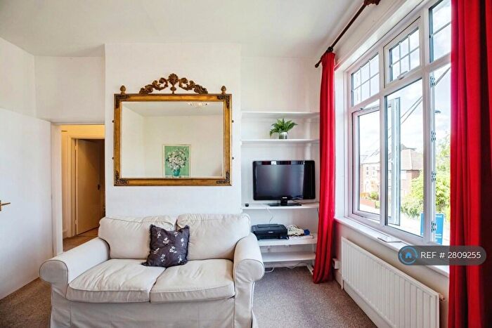 1 Bedroom Flat To Rent In Vancouver Road, London, SE23