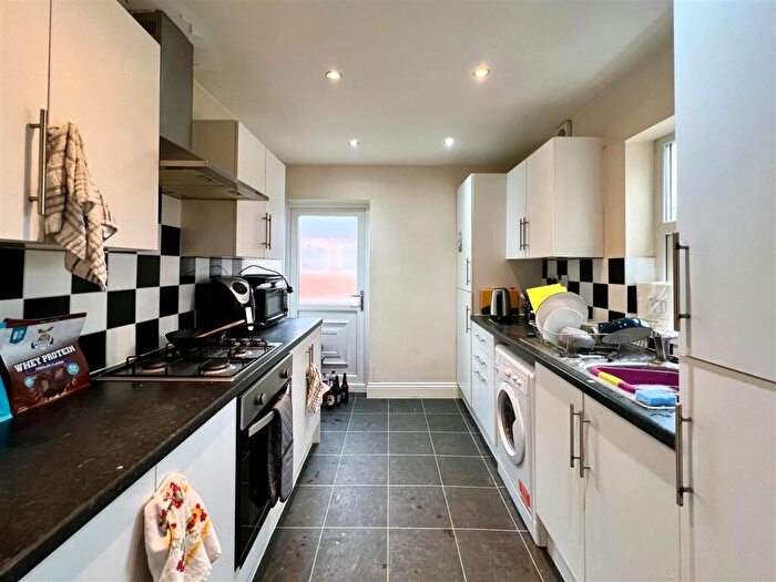 3 Bedroom House To Rent In Eighth Avenue, Newcastle Upon Tyne, NE6