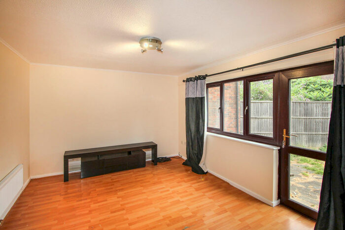 3 Bedroom Terraced House To Rent In Winifred Street, London, E16