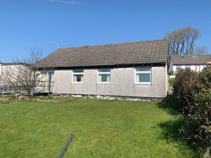 3 Bedroom Bungalow For Sale In Polmear Parc, Par, PL24