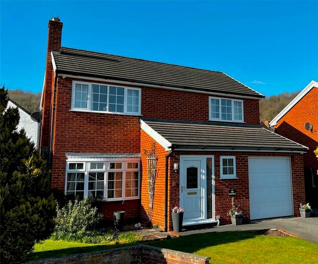 4 Bedroom Detached House For Sale In 10 The Nurseries, Cymau, Wrexham, Flintshire, LL11