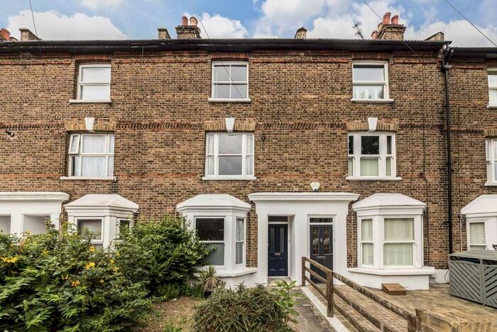 3 Bedroom Terraced House To Rent In Dane Road, London, W13