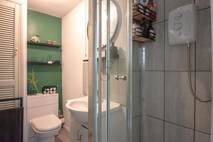 2 Bedroom Semi-Detached House For Sale In Talbot Street, Whitwick, LE67
