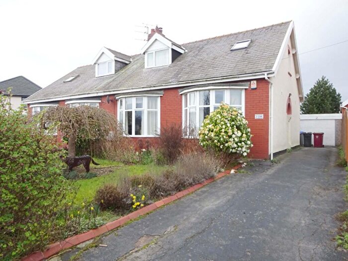 3 Bedroom Semi Detached House For Sale In Fleetwood Road, Blackpool, Lancashire, FY5