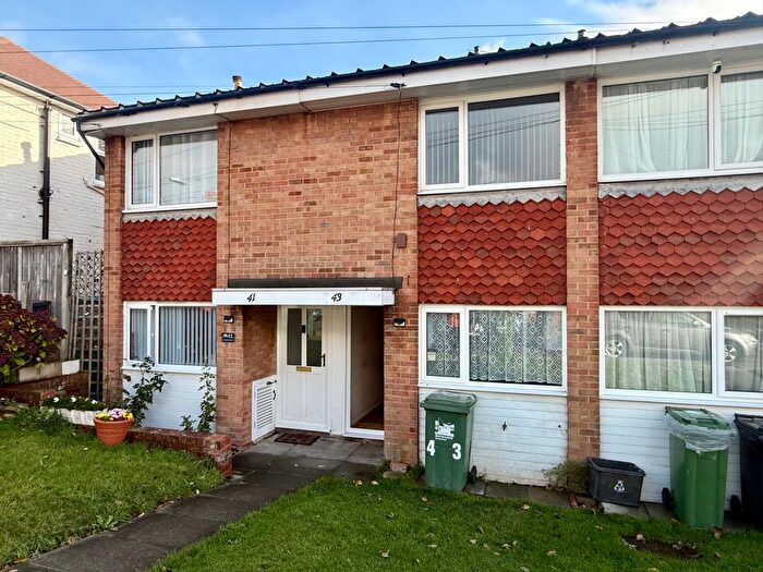 2 Bedroom Terraced House To Rent In Windermere Crescent, Eastbourne, BN22