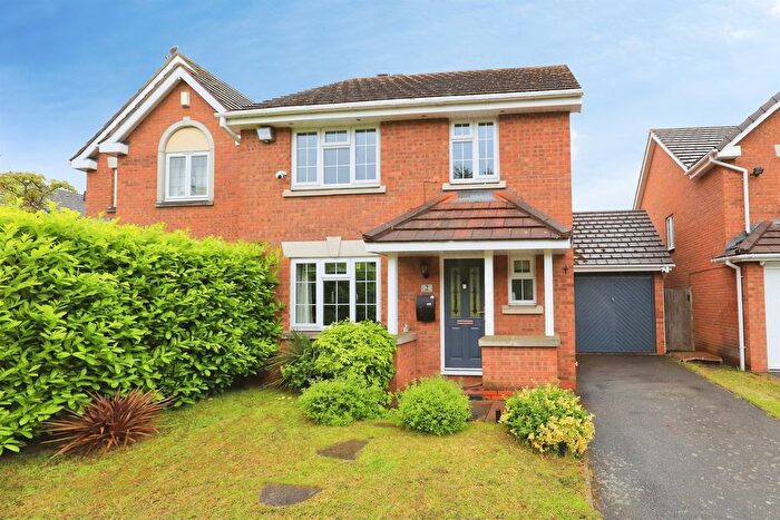 4 Bedroom Detached House For Sale In Cameo Drive, Stourbridge, DY8