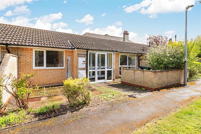 1 Bedroom Bungalow To Rent In Colwyn Close, Cambridge, CB4