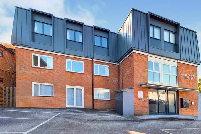 Studio To Rent In Brighton Road, Horsham, RH13