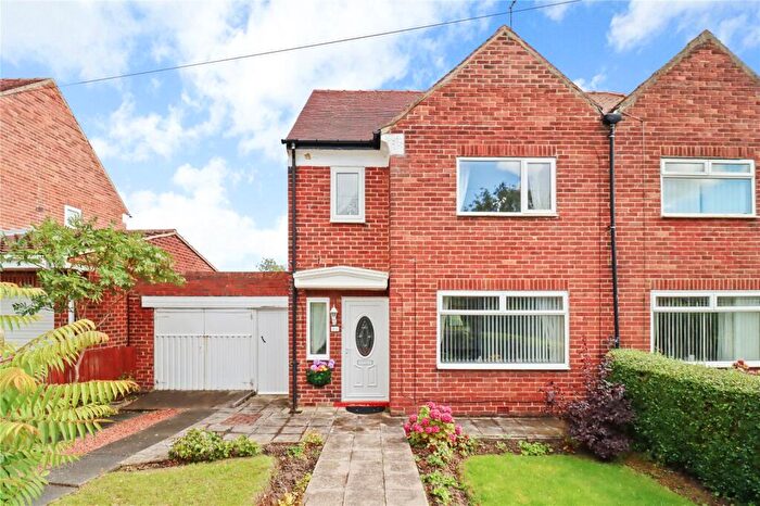 2 Bedroom Semi-Detached House For Sale In Hylton Castle Road, Sunderland, Tyne And Wear, SR5
