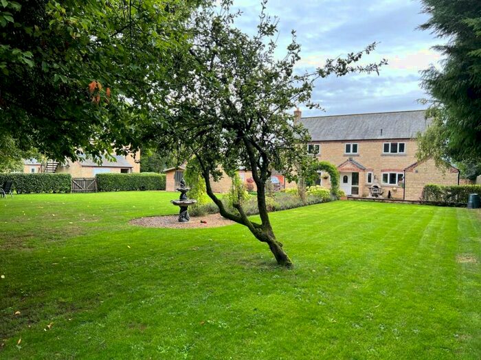 4 Bedroom Detached House For Sale In Main Street, Thistleton, Oakham, LE15