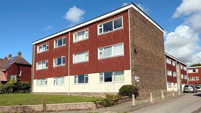 2 Bedroom Flat For Sale In Sompting Road, Lancing, West Sussex, BN15