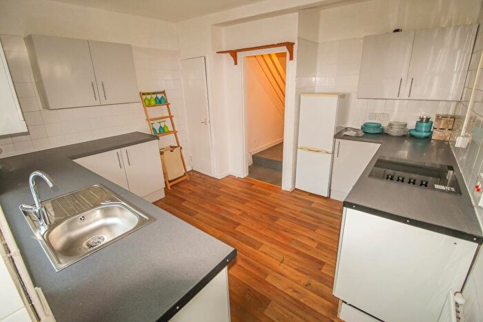 1 Bedroom House To Rent In Madoc Street, Pontypridd, CF37