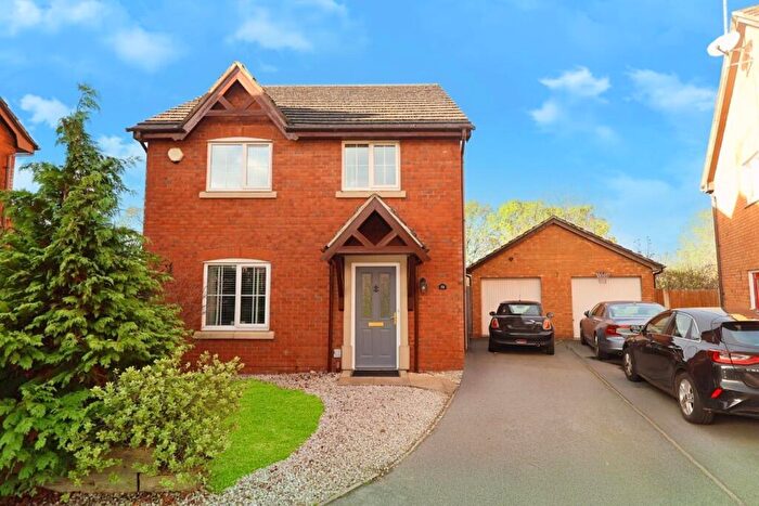 4 Bedroom Detached House For Sale In Top Farm Road, Wrexham, LL11