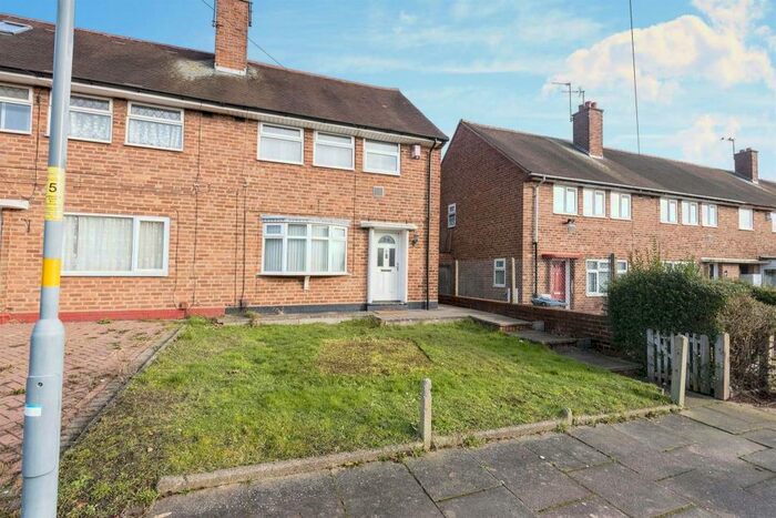 2 Bedroom Semi-Detached House To Rent In Admington Road, Birmingham, B33