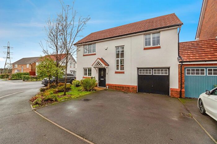 4 Bedroom Detached House For Sale In Bagwall Crescent, Wednesbury, WS10