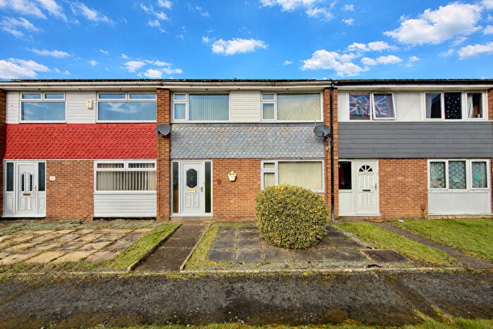 3 Bedroom Terraced House For Sale In Birkworth Court, Offerton, Stockport, SK2