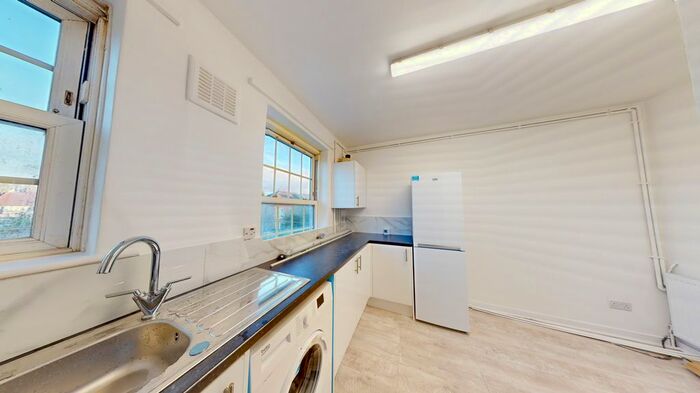 3 Bedroom Terraced House To Rent In Great Cambridge Road, London, N17