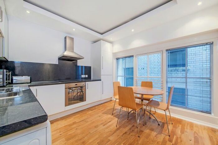 1 Bedroom Flat To Rent In Weymouth Mews, London, W1G