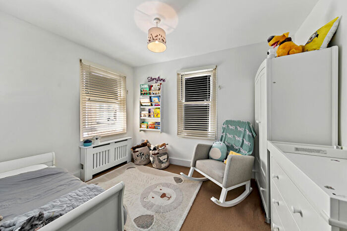 2 Bedroom End Of Terrace House To Rent In Rock Avenue, Mortlake, SW14