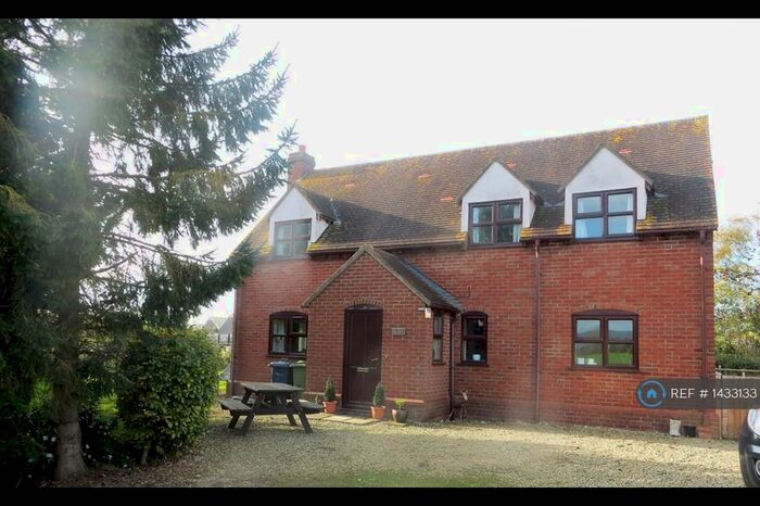 4 Bedroom Detached House To Rent In Tredington, Tewkesbury, GL20