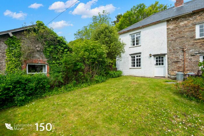 2 Bedroom Cottage To Rent In Bowcombe Road, Kingsbridge, TQ7