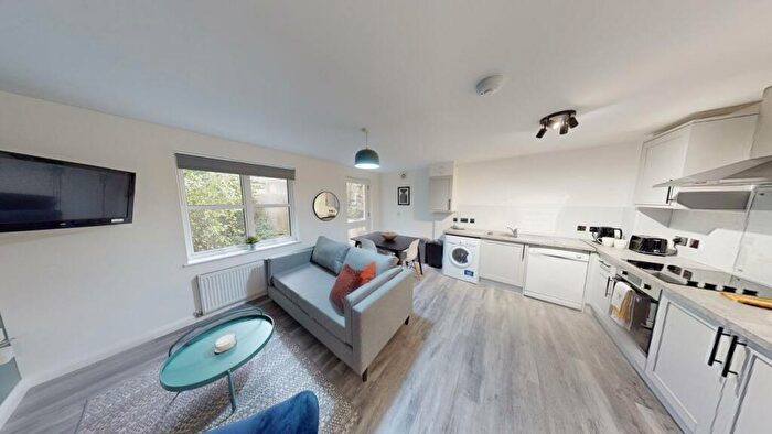 4 Bedroom Flat To Rent In Piccadilly Place, Bath, F2