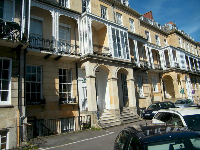 2 Bedroom Flat To Rent In Lansdown Place, Cheltenham, GL50