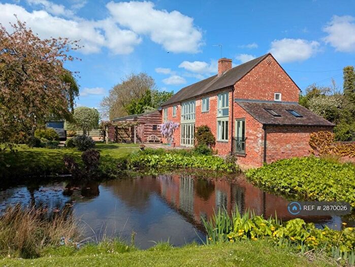 3 Bedroom Detached House To Rent In Church Road, Redditch, B96