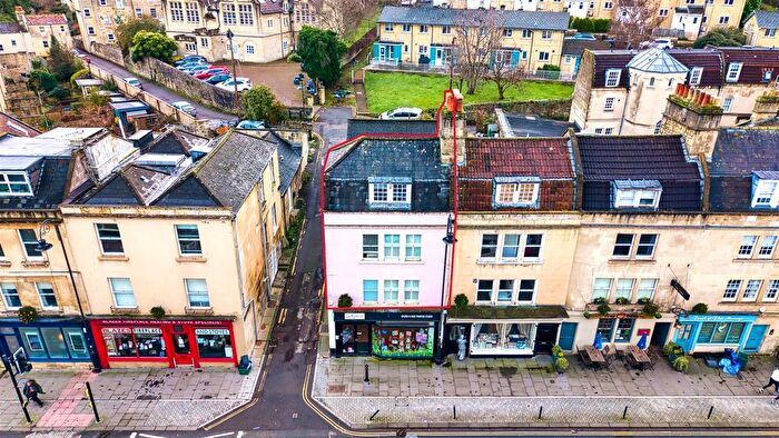 2 Bedroom Maisonette For Sale In Widcombe Parade, Bath, BA2