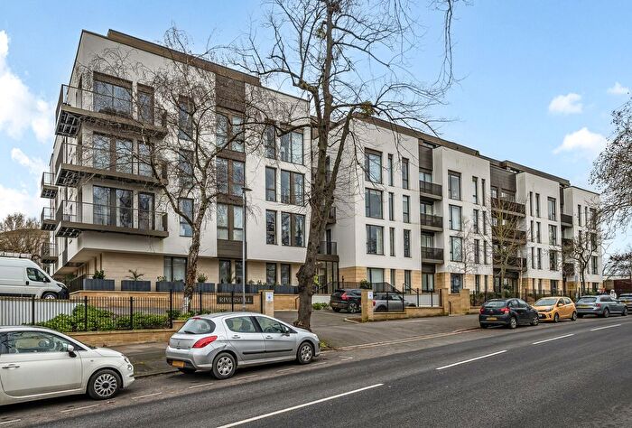 1 Bedroom Flat For Sale In Rivershill, St Georges Road, Cheltenham, GL50