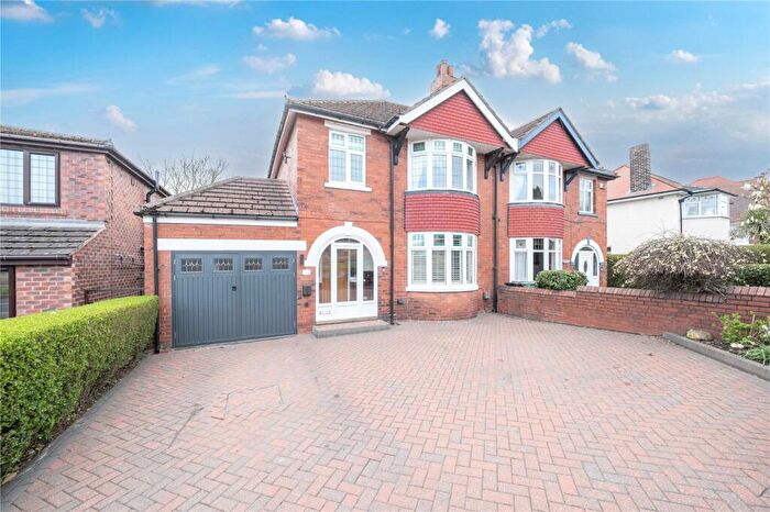 3 Bedroom Semi Detached House For Sale In Leeds Road, Rothwell, Leeds, West Yorkshire, LS26