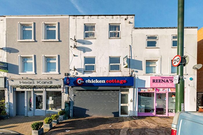 5 Bedroom Flat For Sale In Waldegrave Road, Teddington, TW11