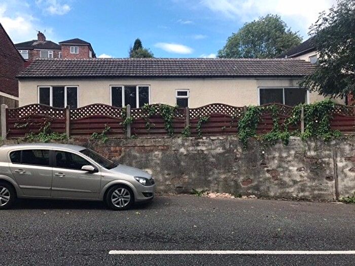 2 Bedroom Bungalow To Rent In Honeywall, Penkhull, Stoke-On-Trent, ST4