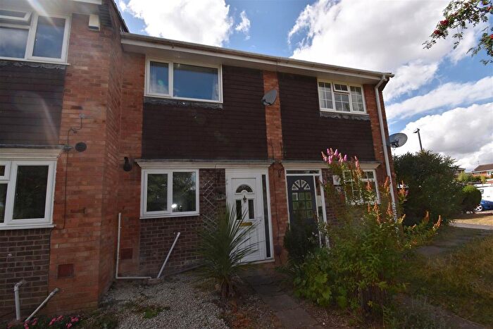 2 Bedroom Property To Rent In Whitnash, Leamington Spa, CV31