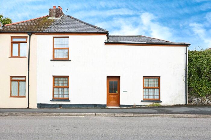 3 Bedroom Semi-Detached House For Sale In Landkey Road, Barnstaple, Devon, EX32
