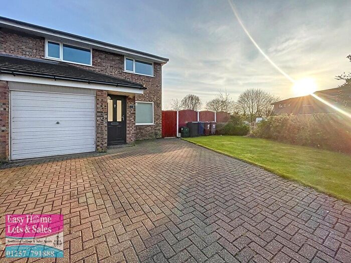 3 Bedroom Semi-Detached House To Rent In Eastlands, Leyland, PR26