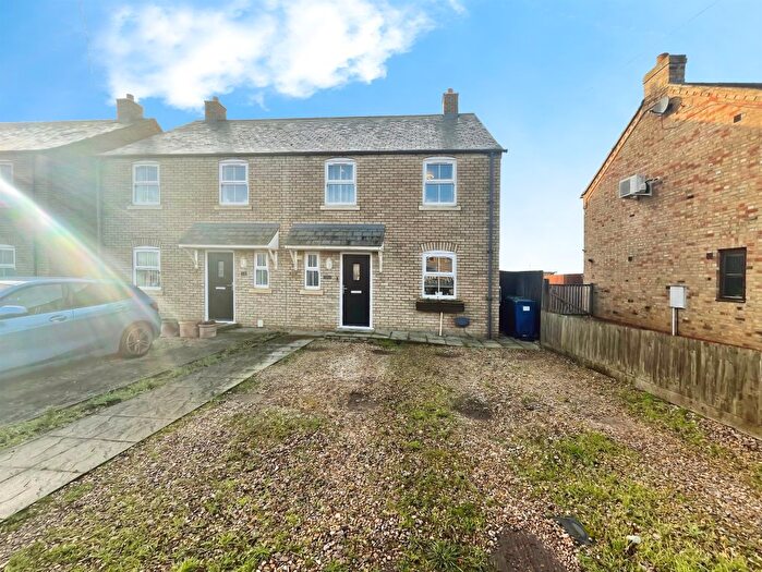 3 Bedroom Semi Detached House For Sale In Oilmills Road, Ramsey, Huntingdon, PE26